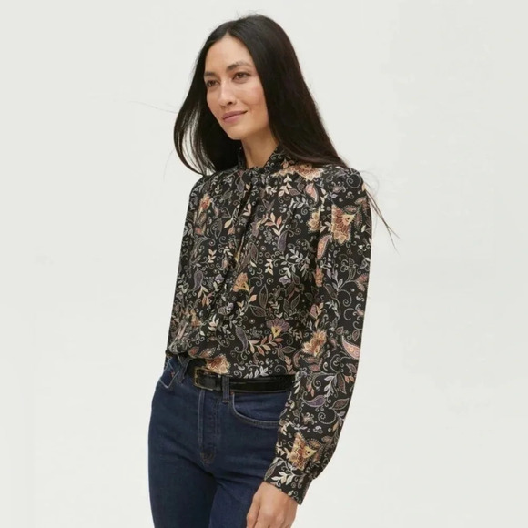 Michael Stars Tops - Michael Stars Women’s Alexei Printed Tie Neck Blouse 1X Diamond Jacquard NWT